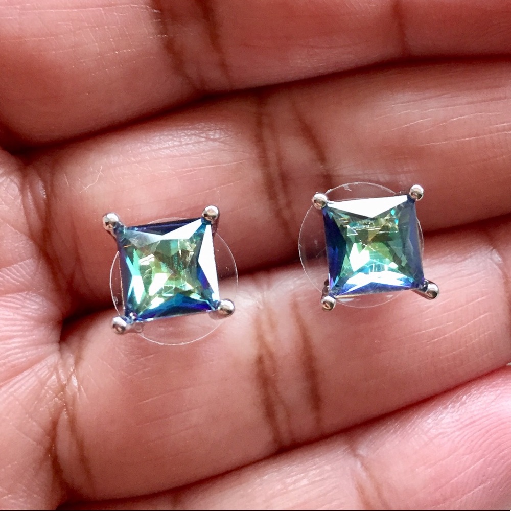 Multicolored earrings - Picture 2 of 6